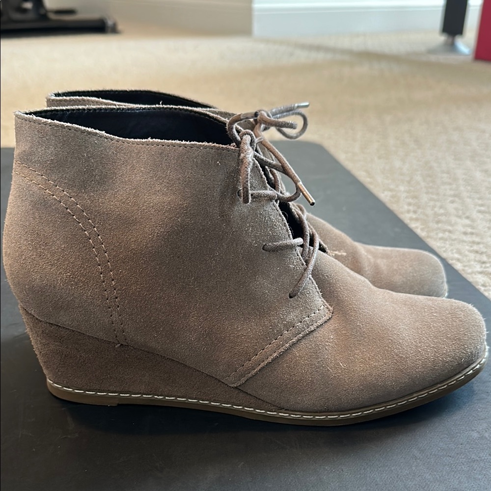 Women's Suede Ankle Boots
